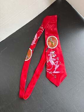 Vintage VP Noble Pink Panther Red Graphic Silk Necktie